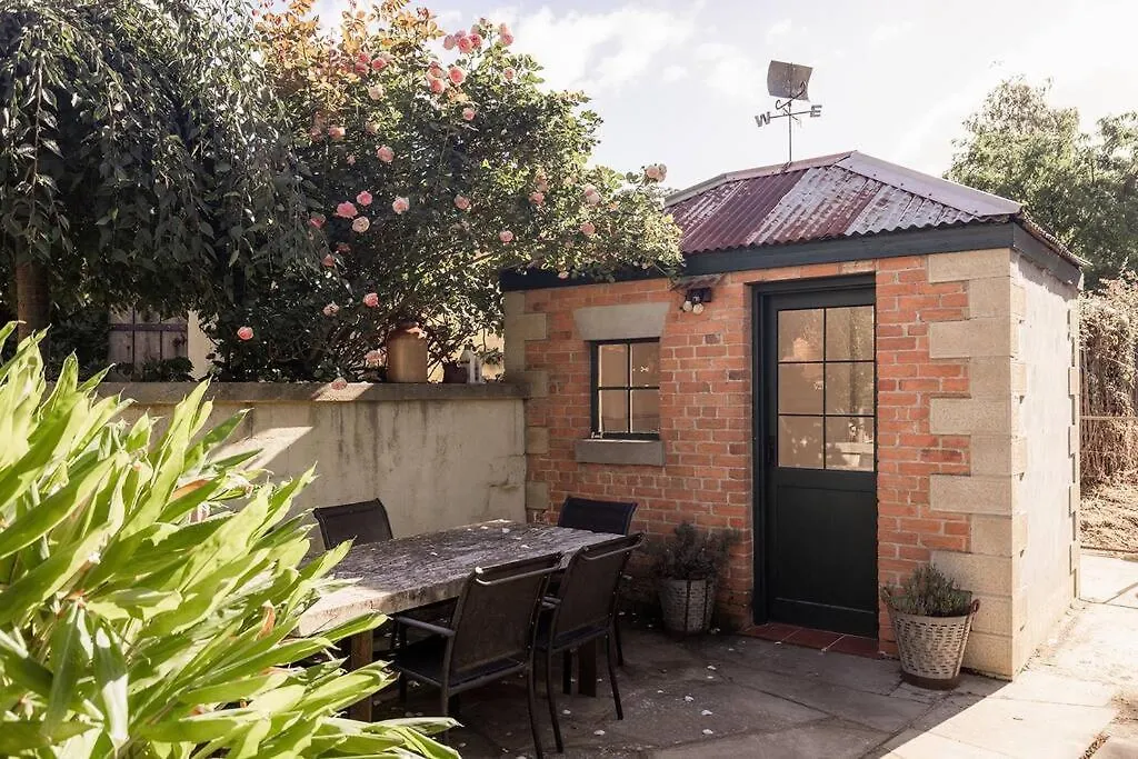 Degraves St Old Mill Villa Hobart 0*,